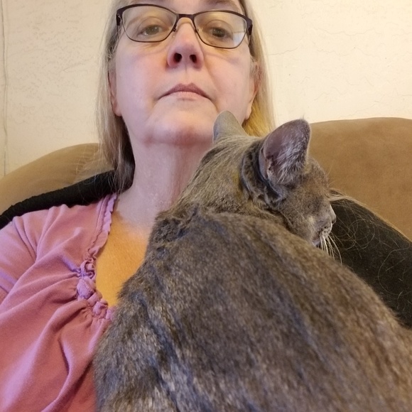 Meet your Posher, Sheri - Picture 1 of 1